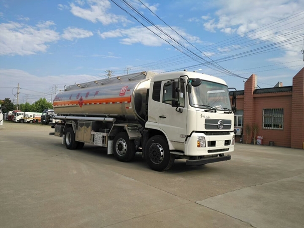 首次進口危化品報關要注意什么 危化品進口清關_副本.jpg