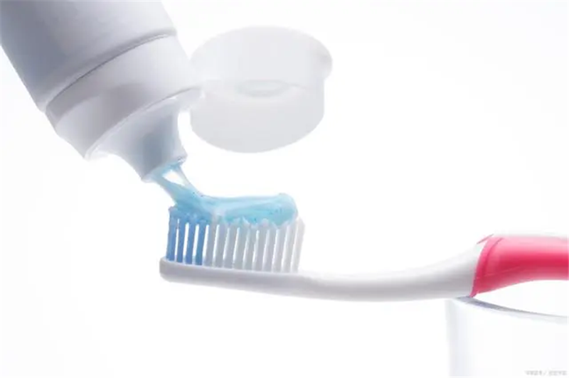 1664359435415680.png 進口牙膏牙刷報關代理.png